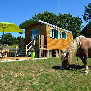 https://la-roulotte-de-neiscaouen.inbrittany.com